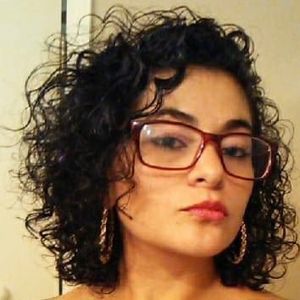 Meet your Posher, Andrea alejandra